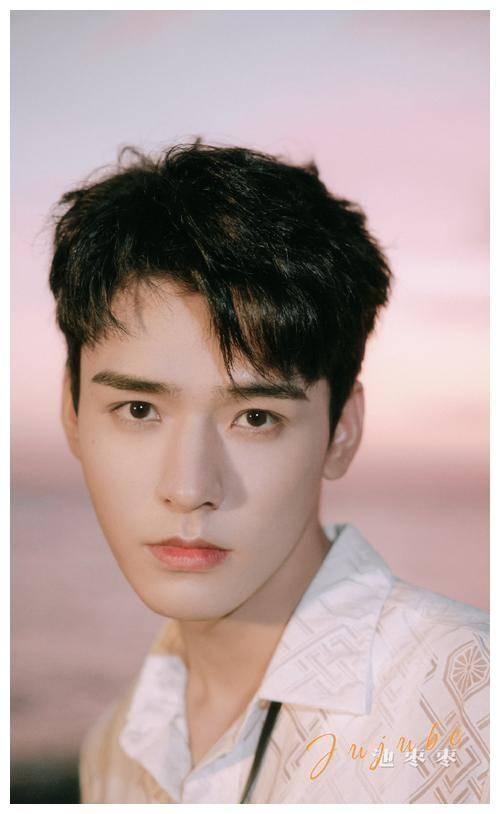 龚俊热巴娱乐爆料,揭秘明星幕后故事与情感纠葛” 第2张 龚俊热巴娱乐爆料,揭秘明星幕后故事与情感纠葛” 第2张